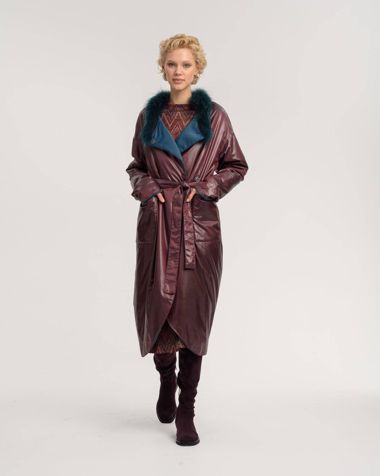 двустороннее пальто с меховым воротником