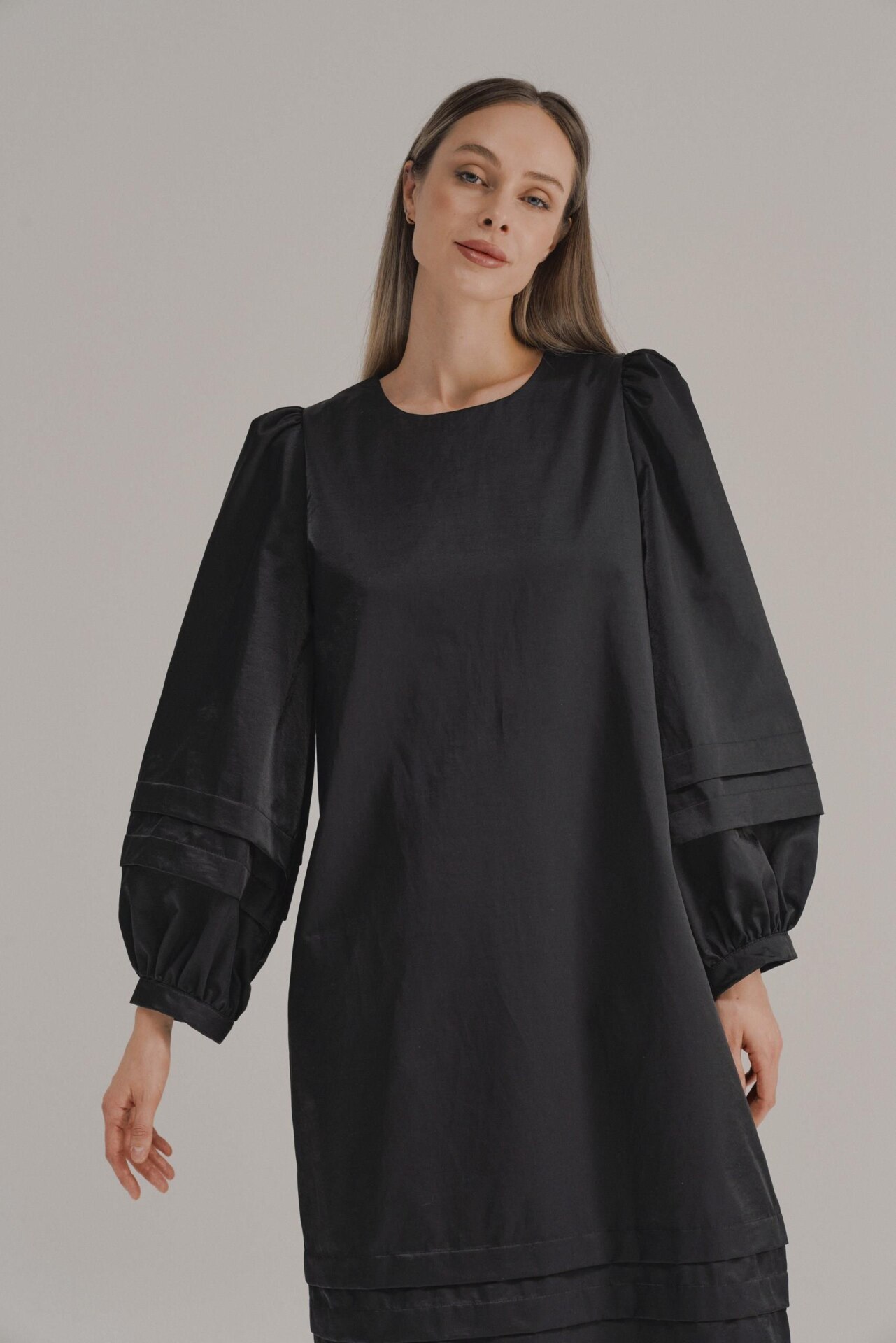 минималистичное платье миди