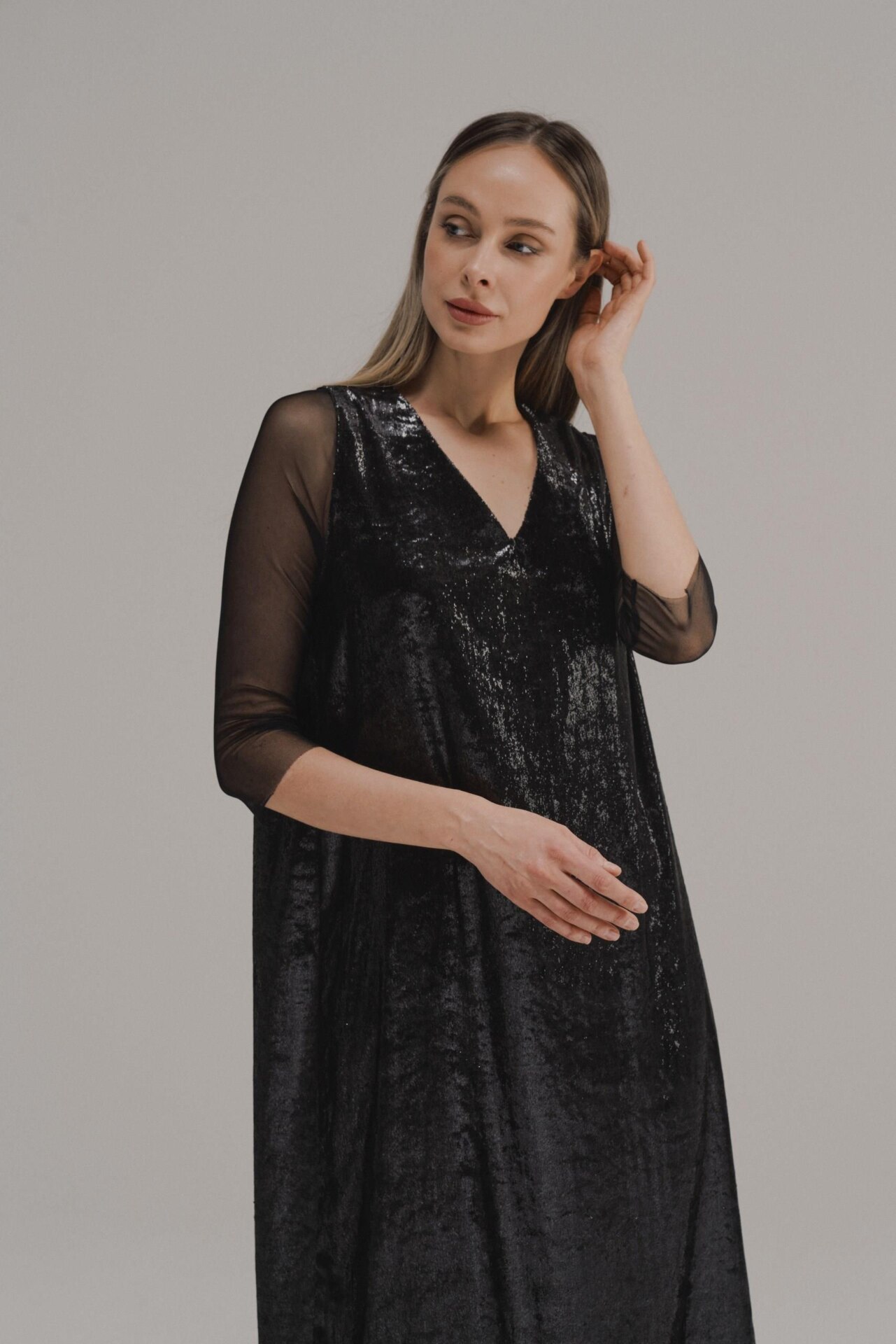 вечернее платье, расшитое пайетками