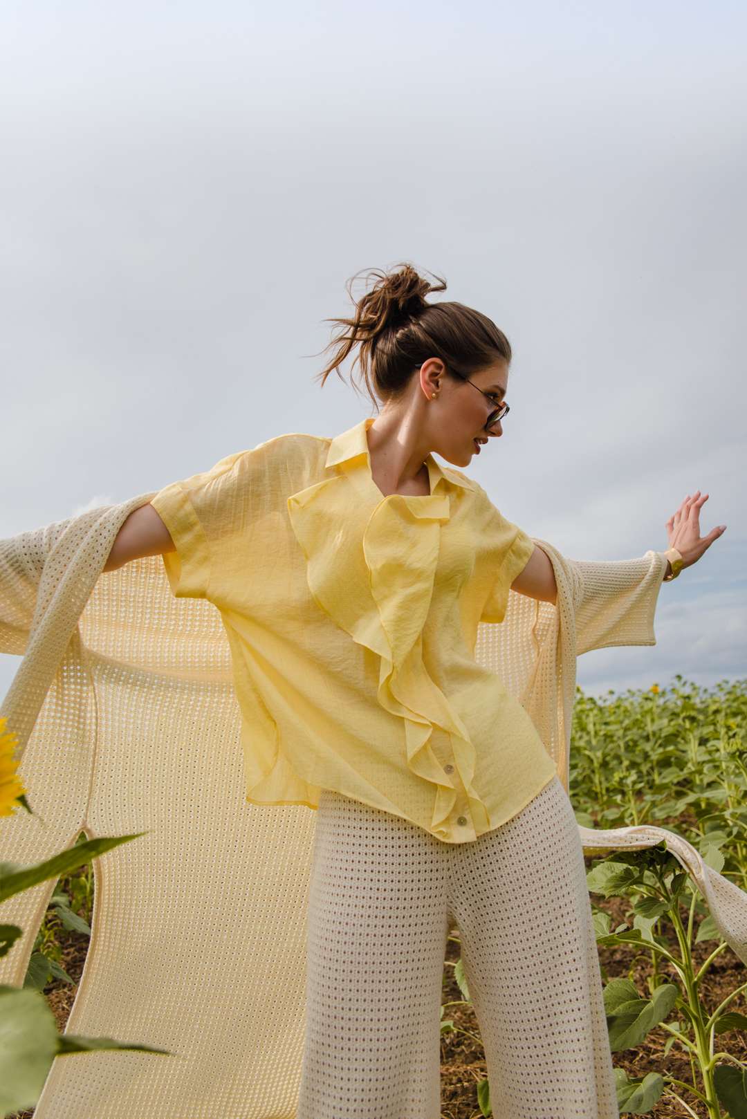 яркая блуза из хлопка и шелка