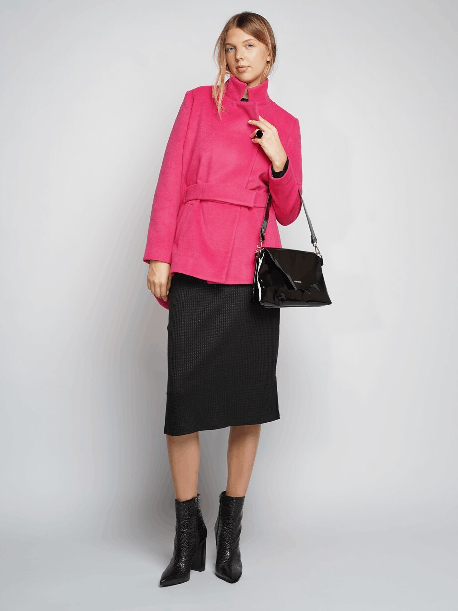 яркое полупальто из натуральной шерсти